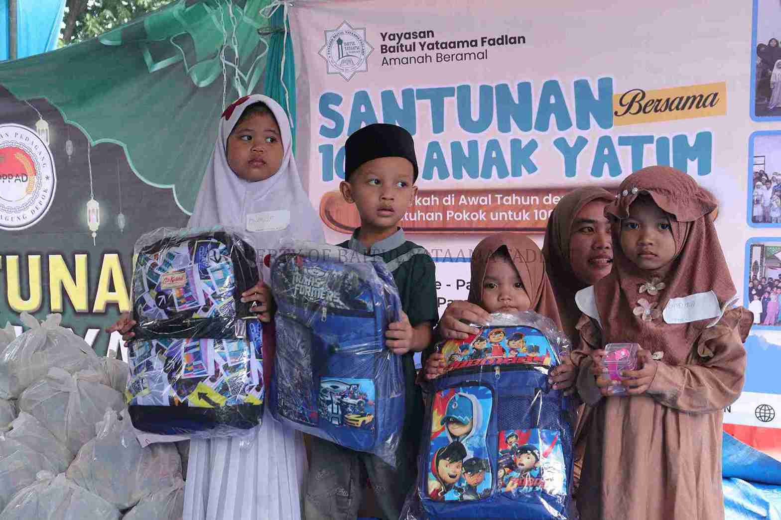 Foto Dokumentasi Anak Yatim