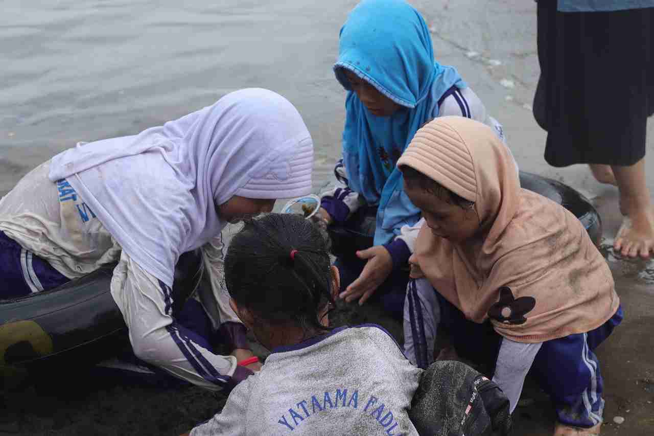 Foto Dokumentasi Anak Yatim