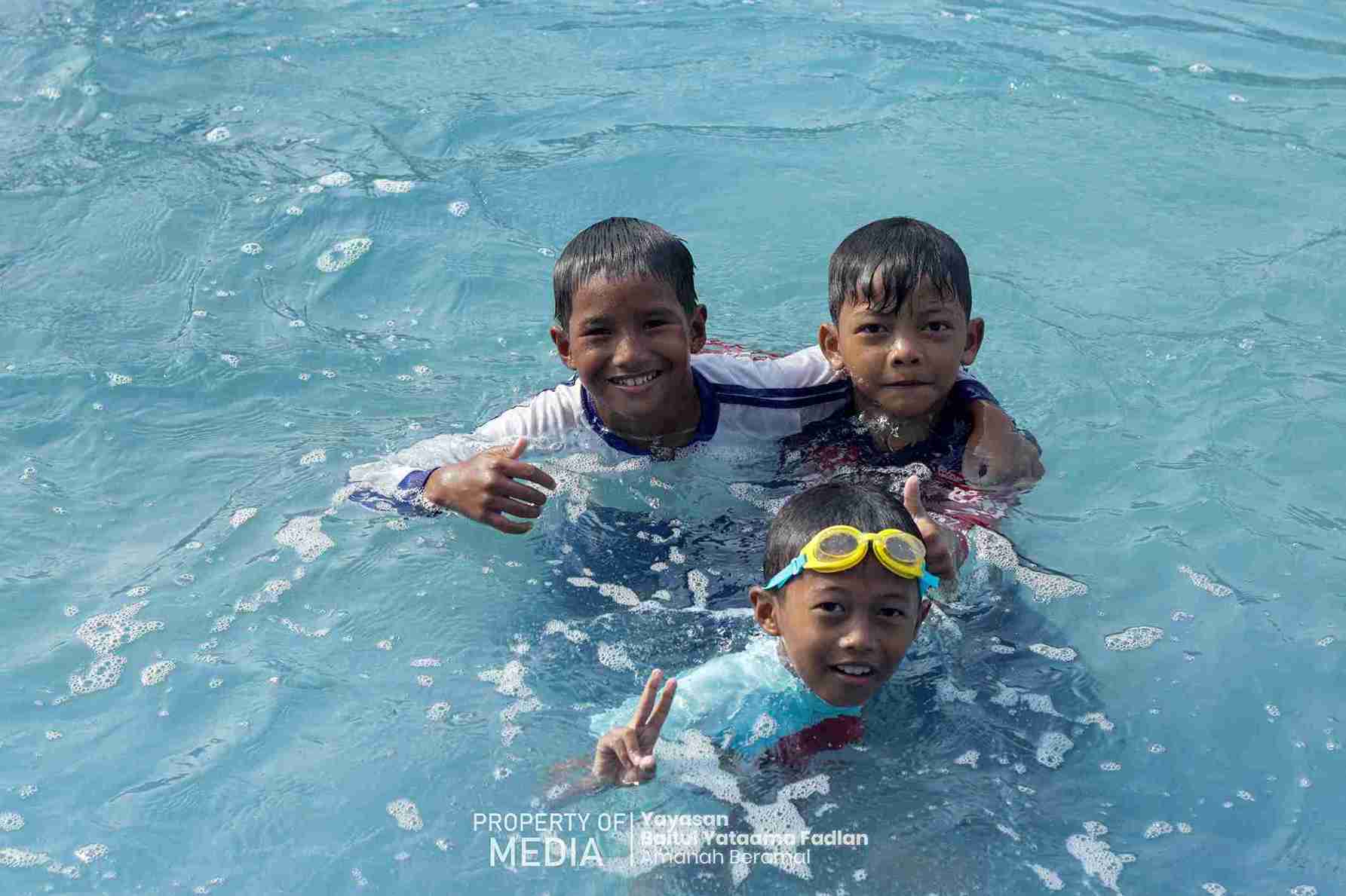 Foto Dokumentasi Anak Yatim