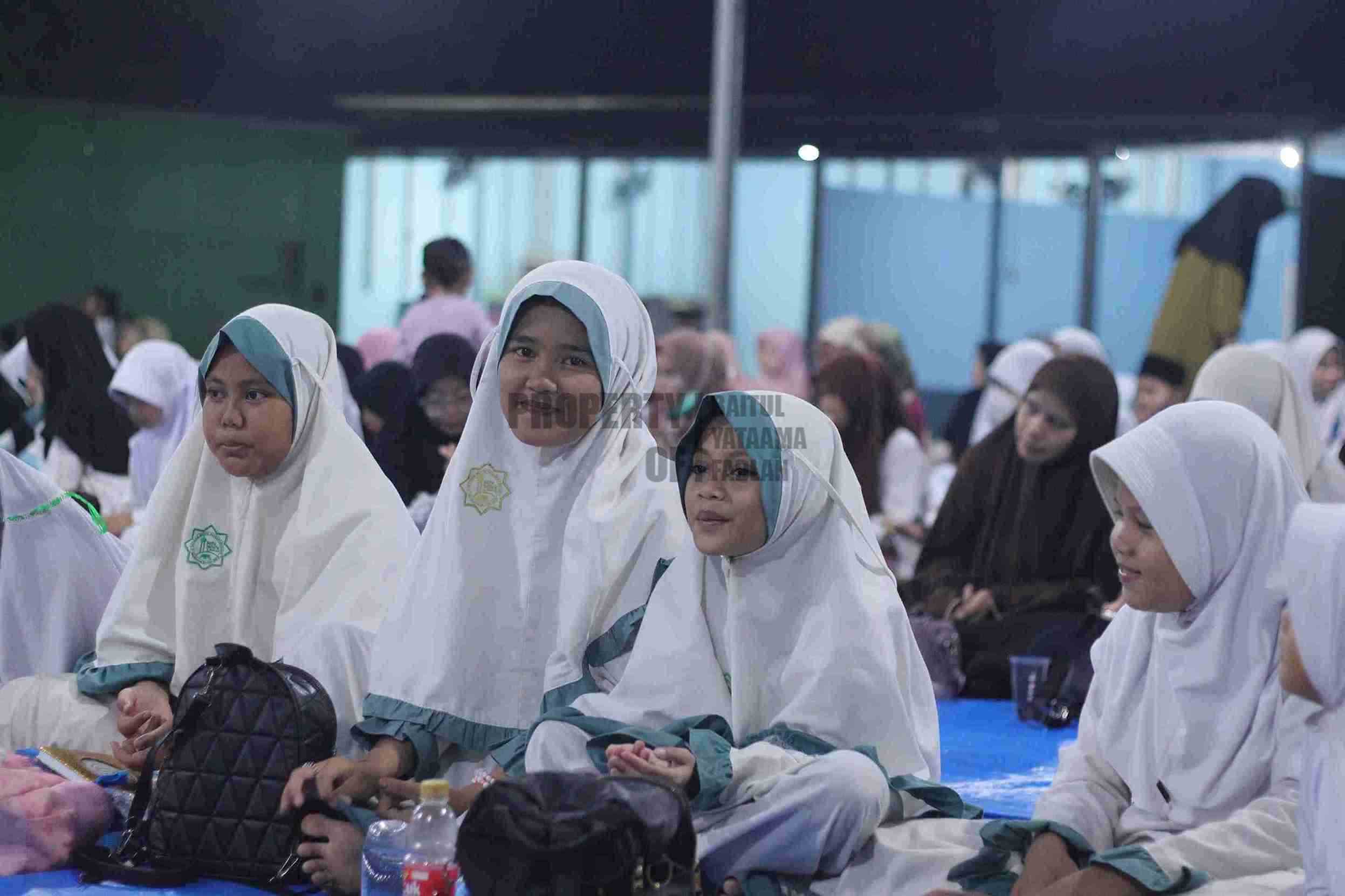Foto Dokumentasi Anak Yatim