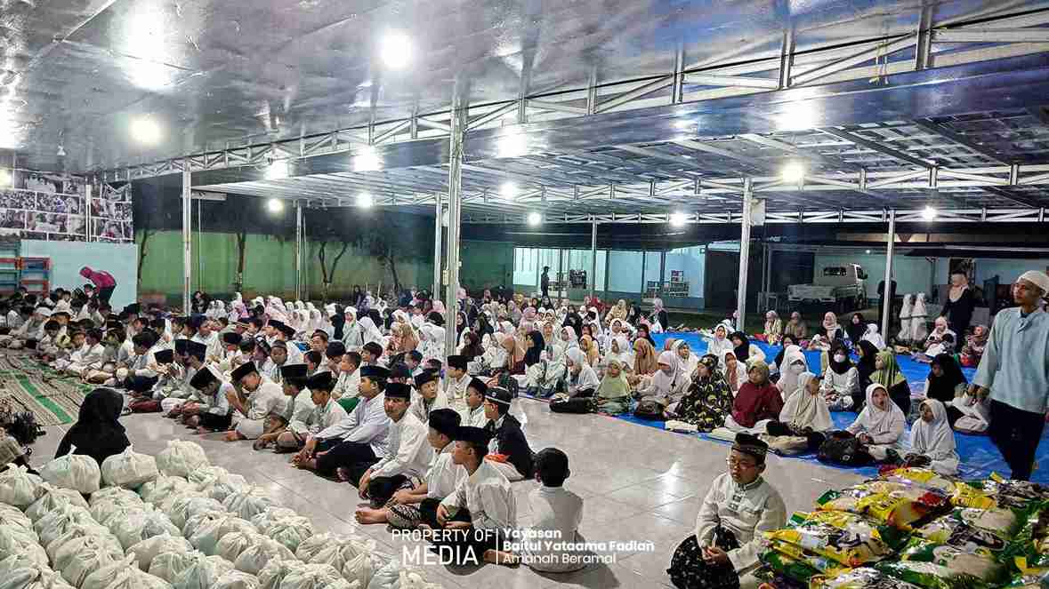 Foto Dokumentasi Anak Yatim