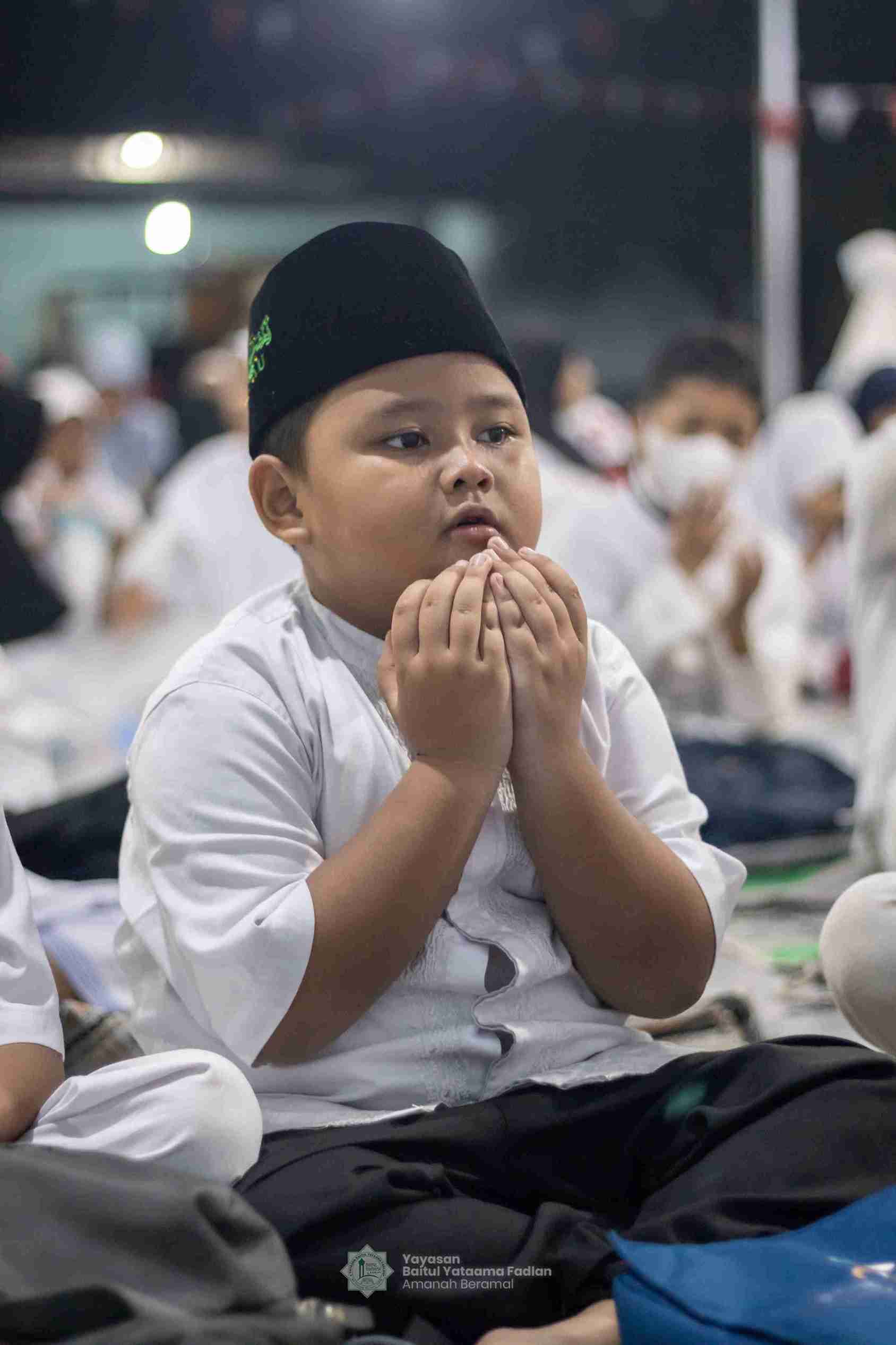 Foto Dokumentasi Anak Yatim