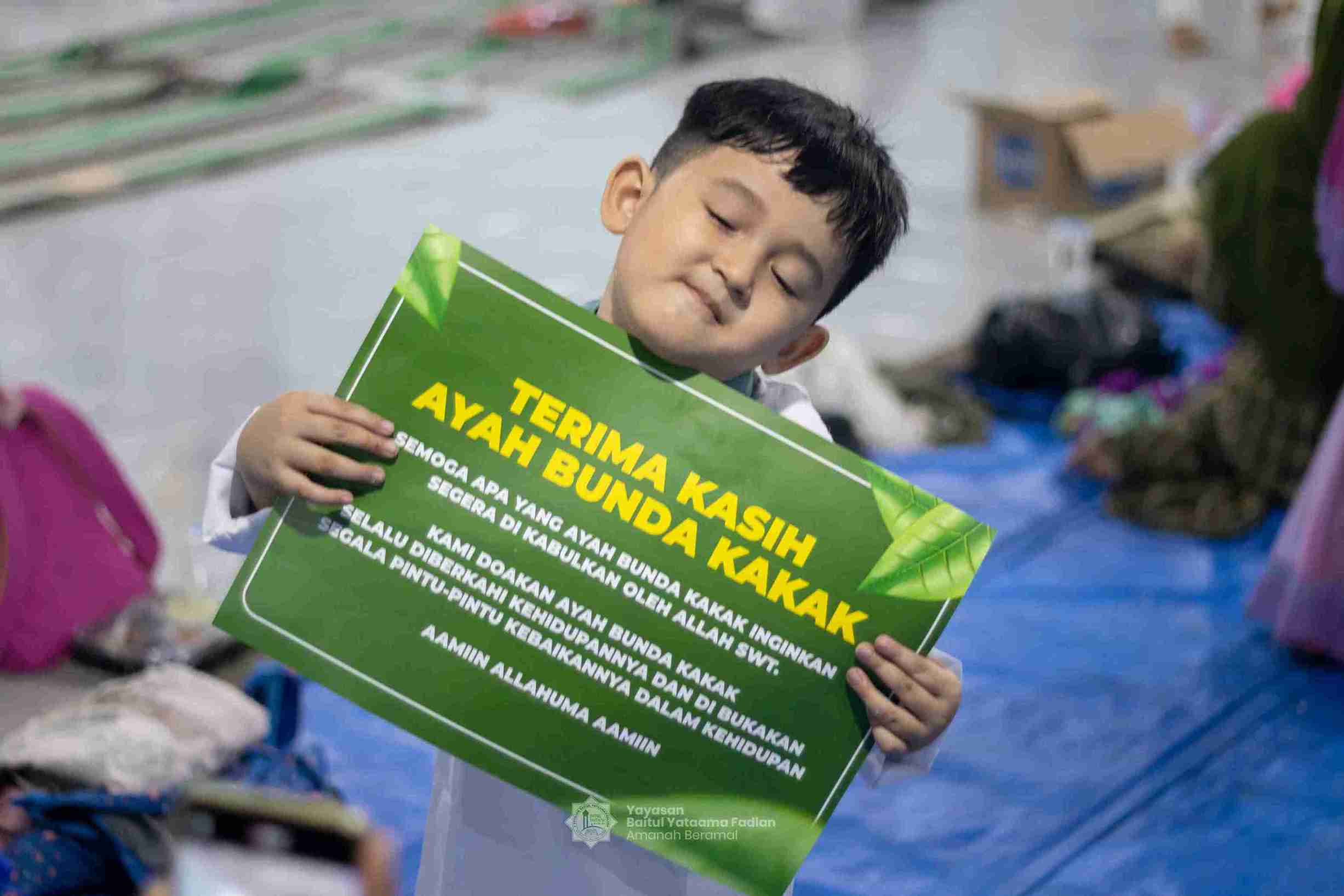 Foto Dokumentasi Anak Yatim
