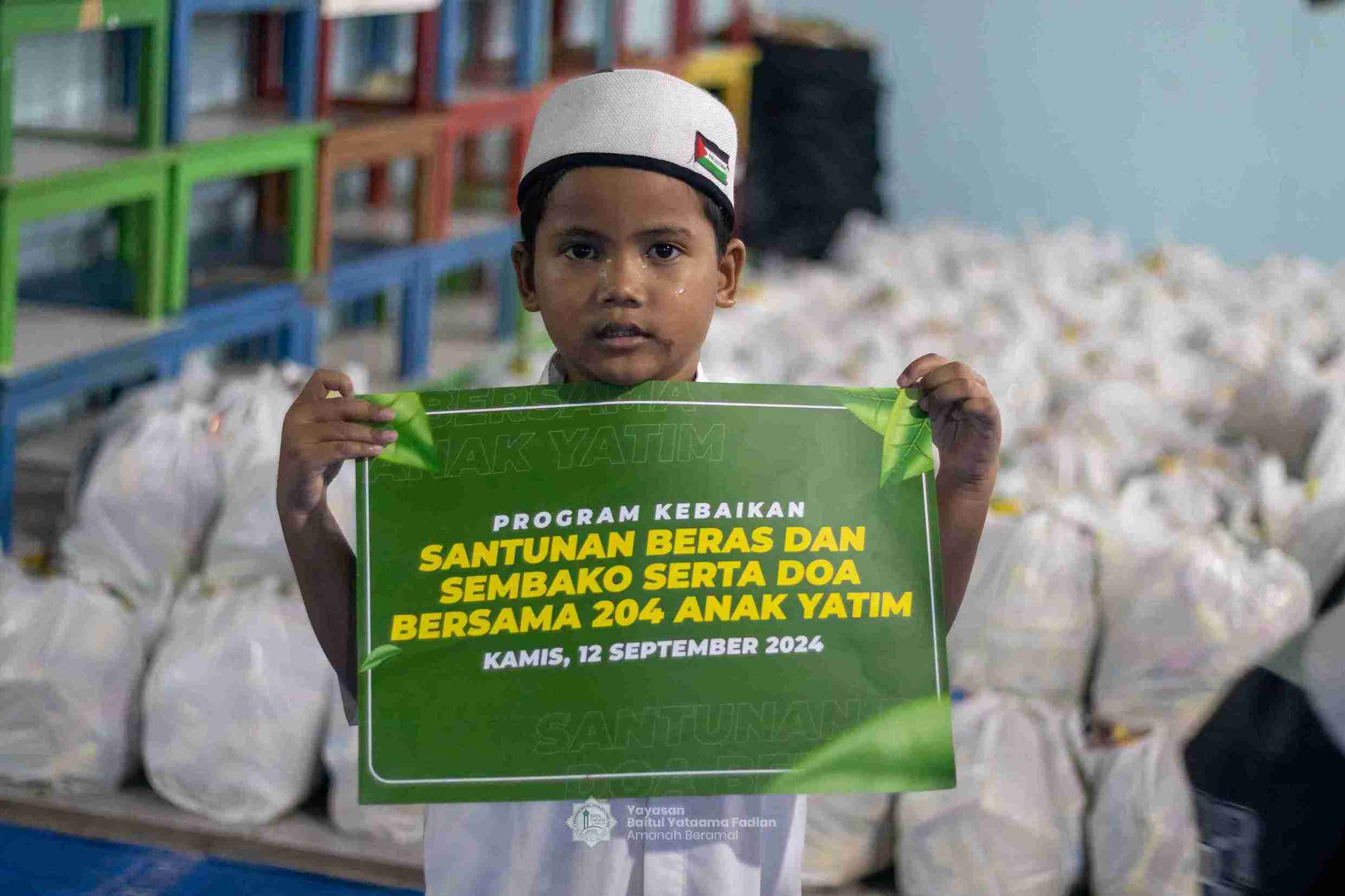 Foto Dokumentasi Anak Yatim