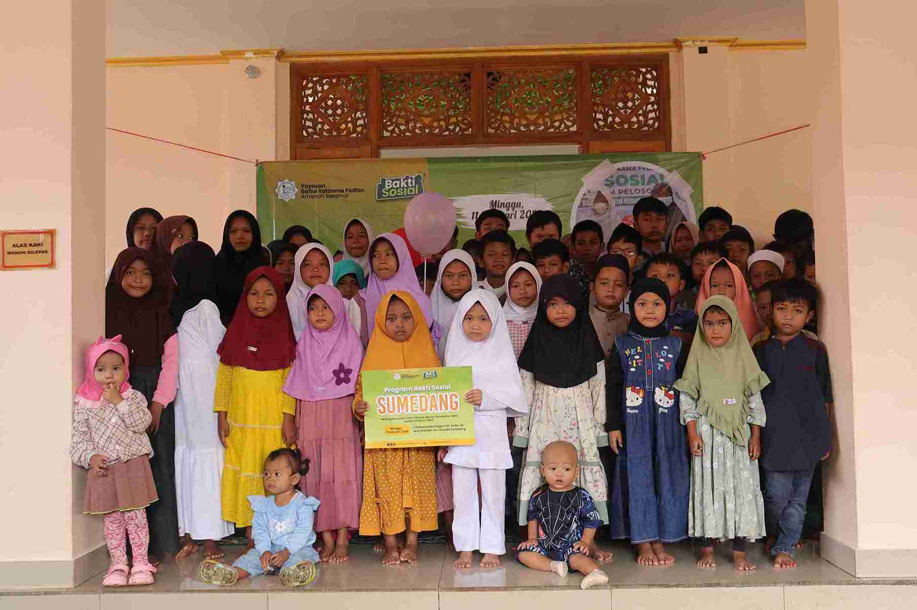 Foto Dokumentasi Anak Yatim