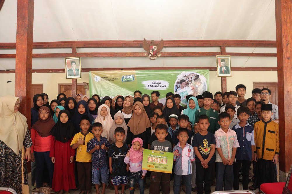 Foto Dokumentasi Anak Yatim