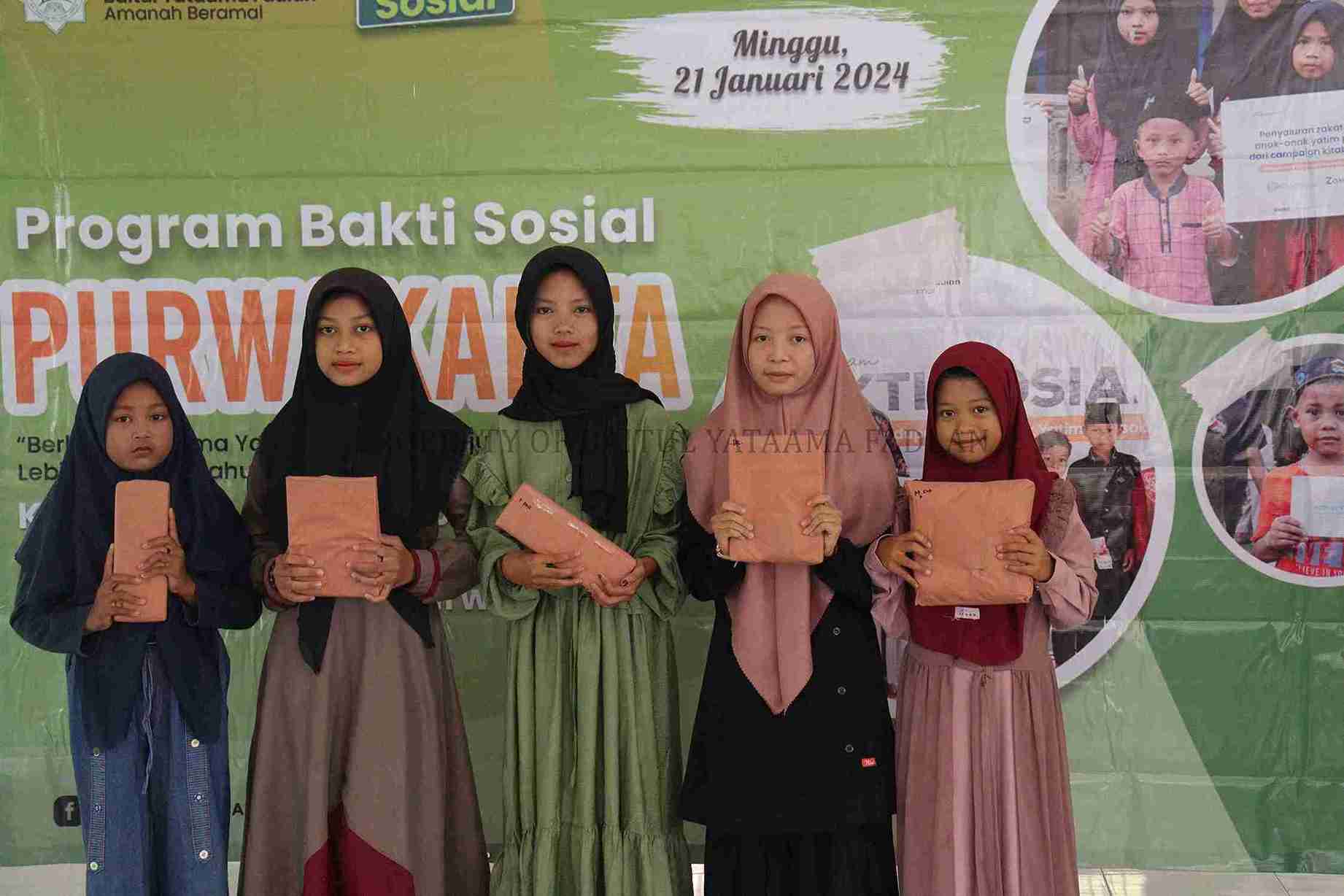 Foto Dokumentasi Anak Yatim