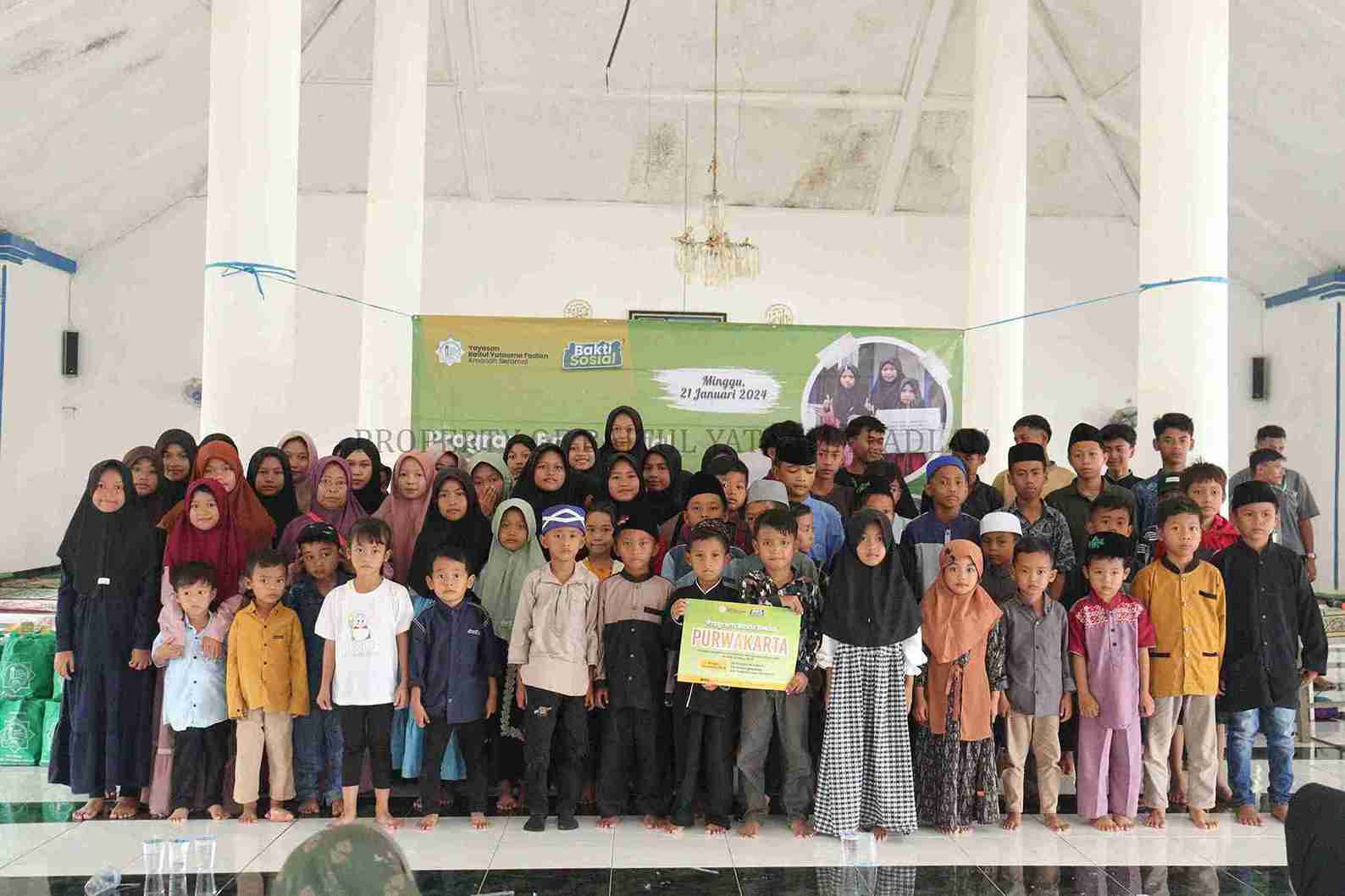 Foto Dokumentasi Anak Yatim