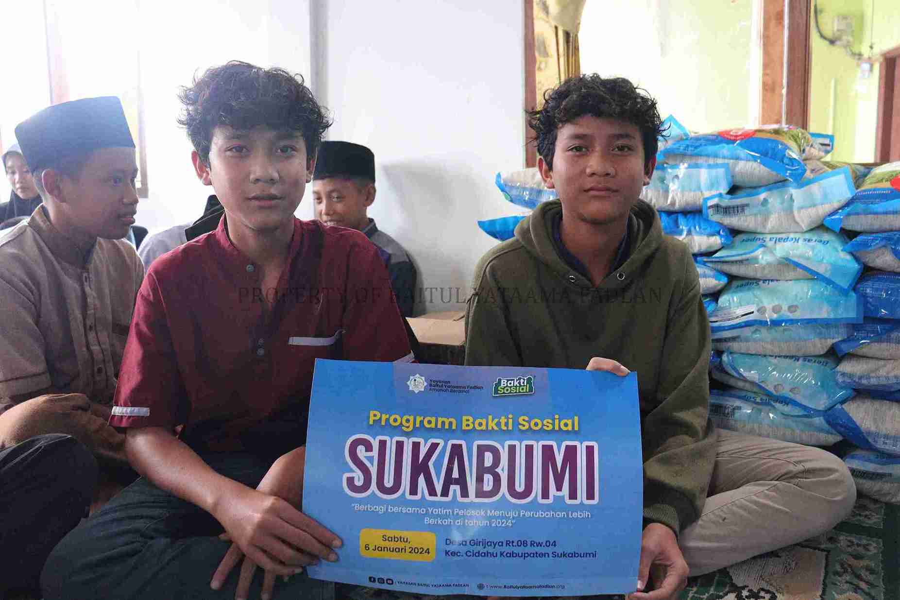 Foto Dokumentasi Anak Yatim