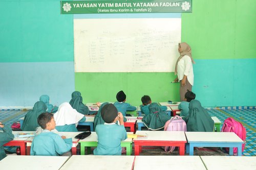 Foto Dokumentasi Anak Yatim