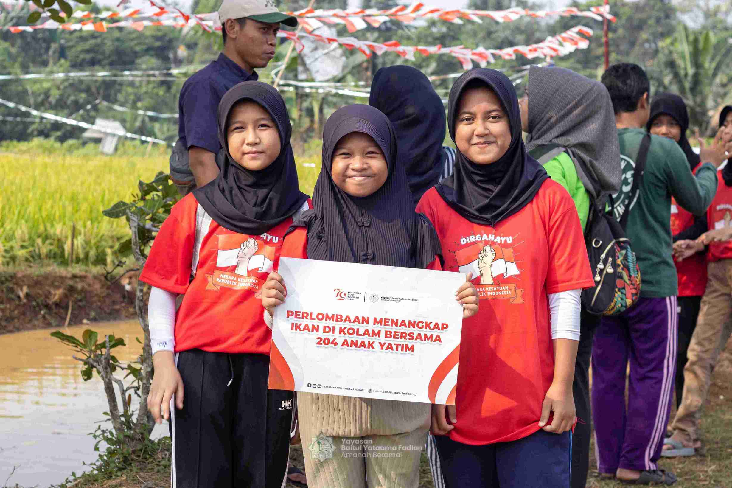 Foto Dokumentasi Anak Yatim