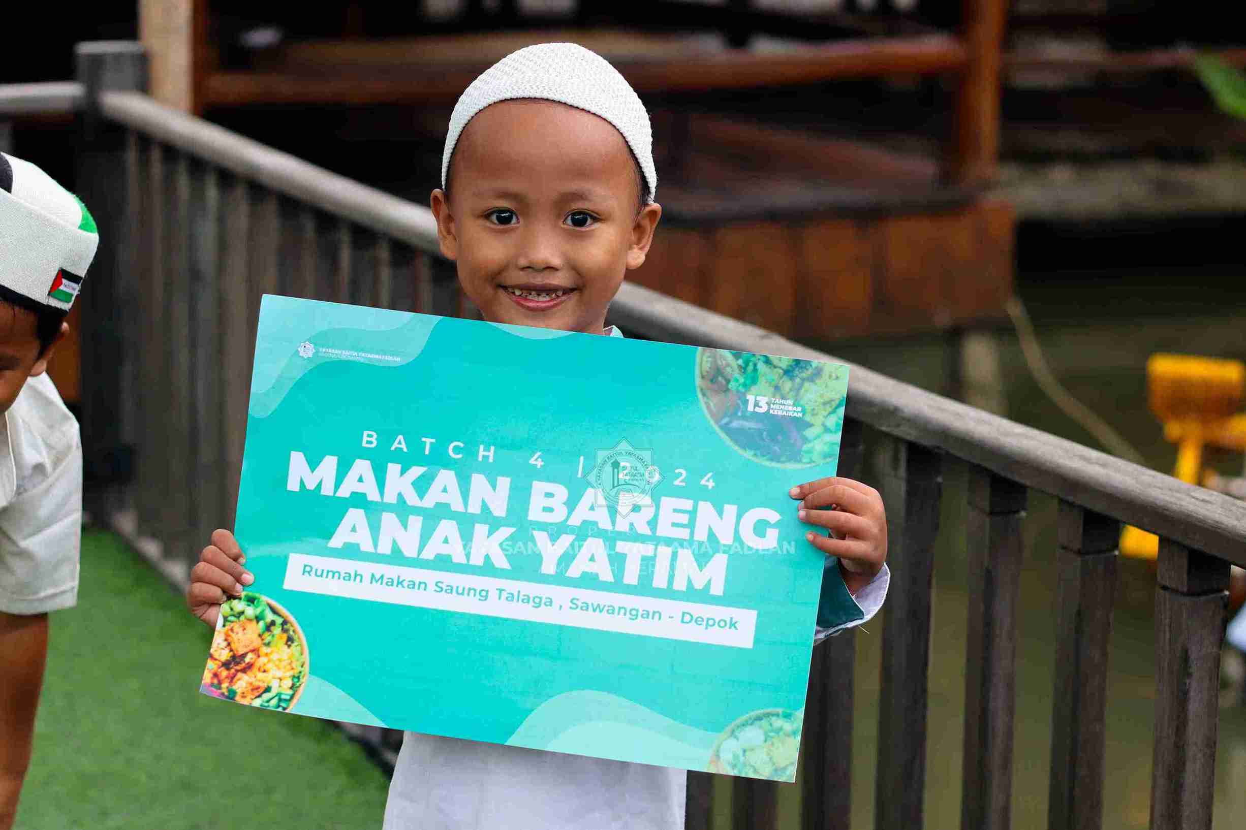 Foto Dokumentasi Anak Yatim