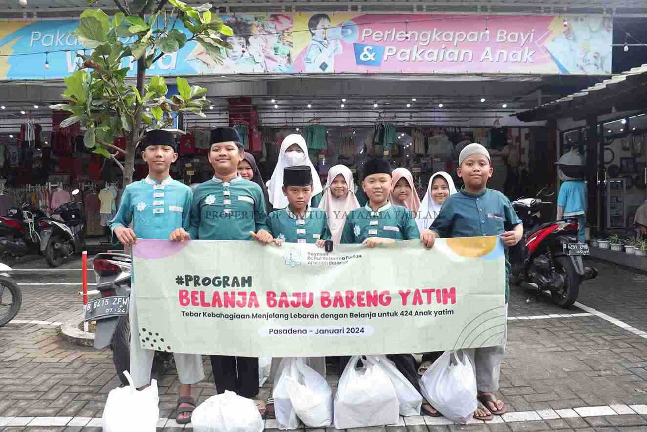 Foto Dokumentasi Anak Yatim